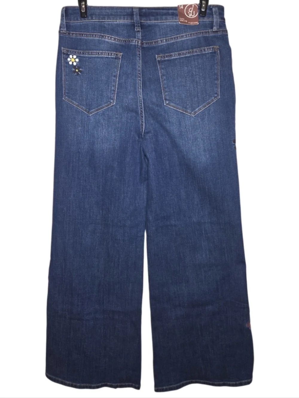 Driftwood Carlie Wide Leg Embroidered Retro Flower Womens Denim Jeans Size 6 NWT - Picture 2 of 7